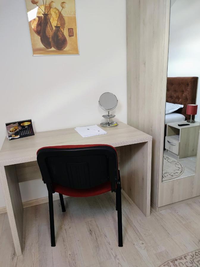 Simona Apartament Palas Mall 雅西 外观 照片